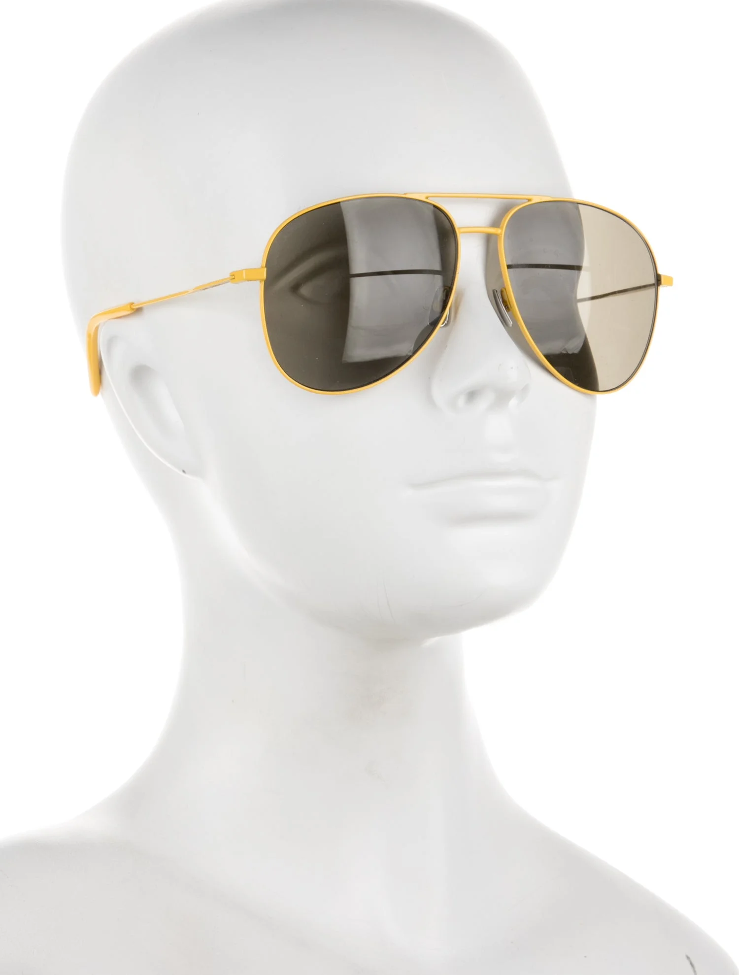 Aviator Tinted Sunglasses vista 3
